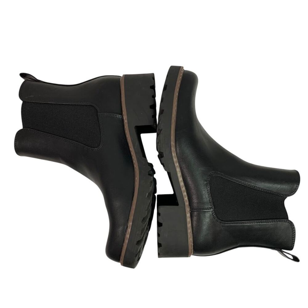 Size 8 Universal Thread Womens Black Chelsea Lug Sole Ankle Boots Vegan Leather - Picture 8 of 9